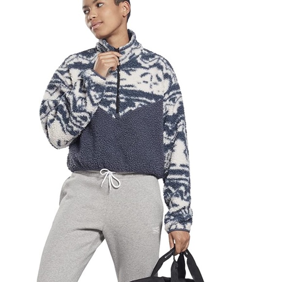 (1740) Core 10 by Reebok Women's Cozy Quarter-Zip Oversized Sherpa Jacket - Picture 1 of 7